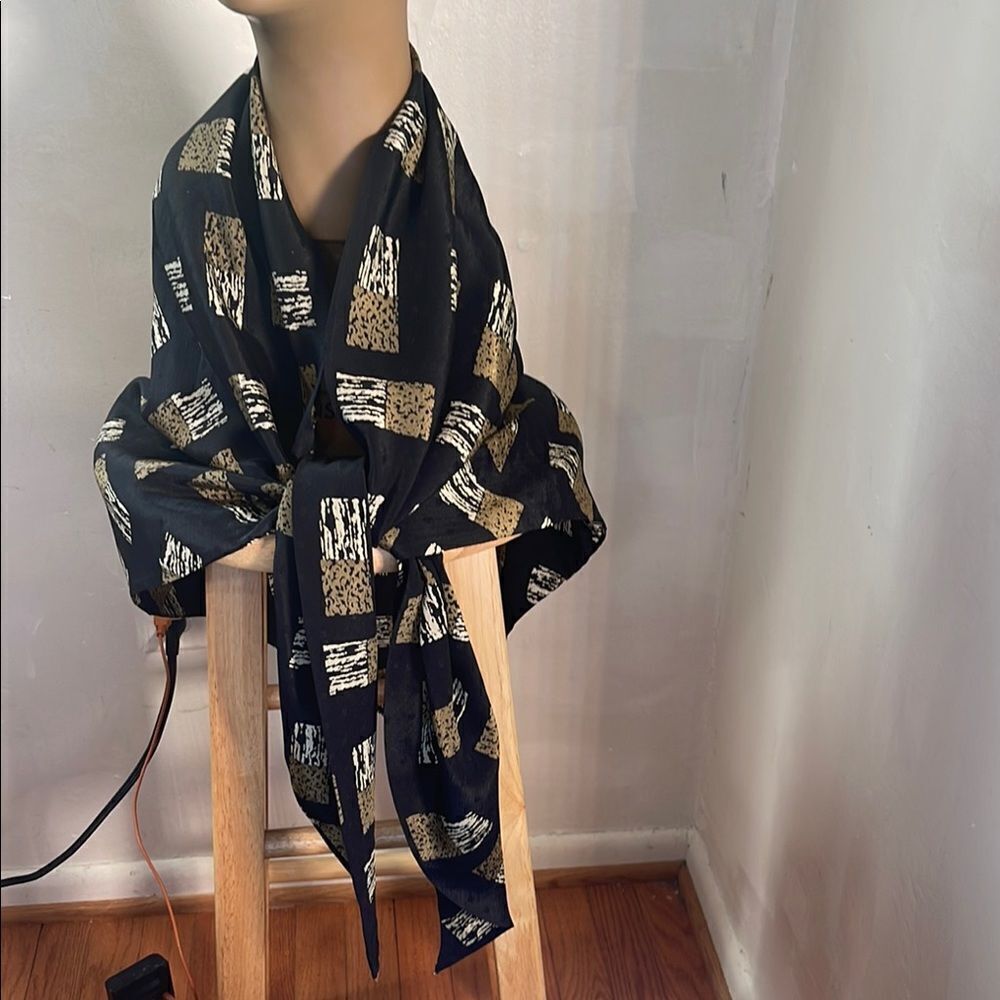 Black and Gold Patterned Triangle Scarf Unbranded
